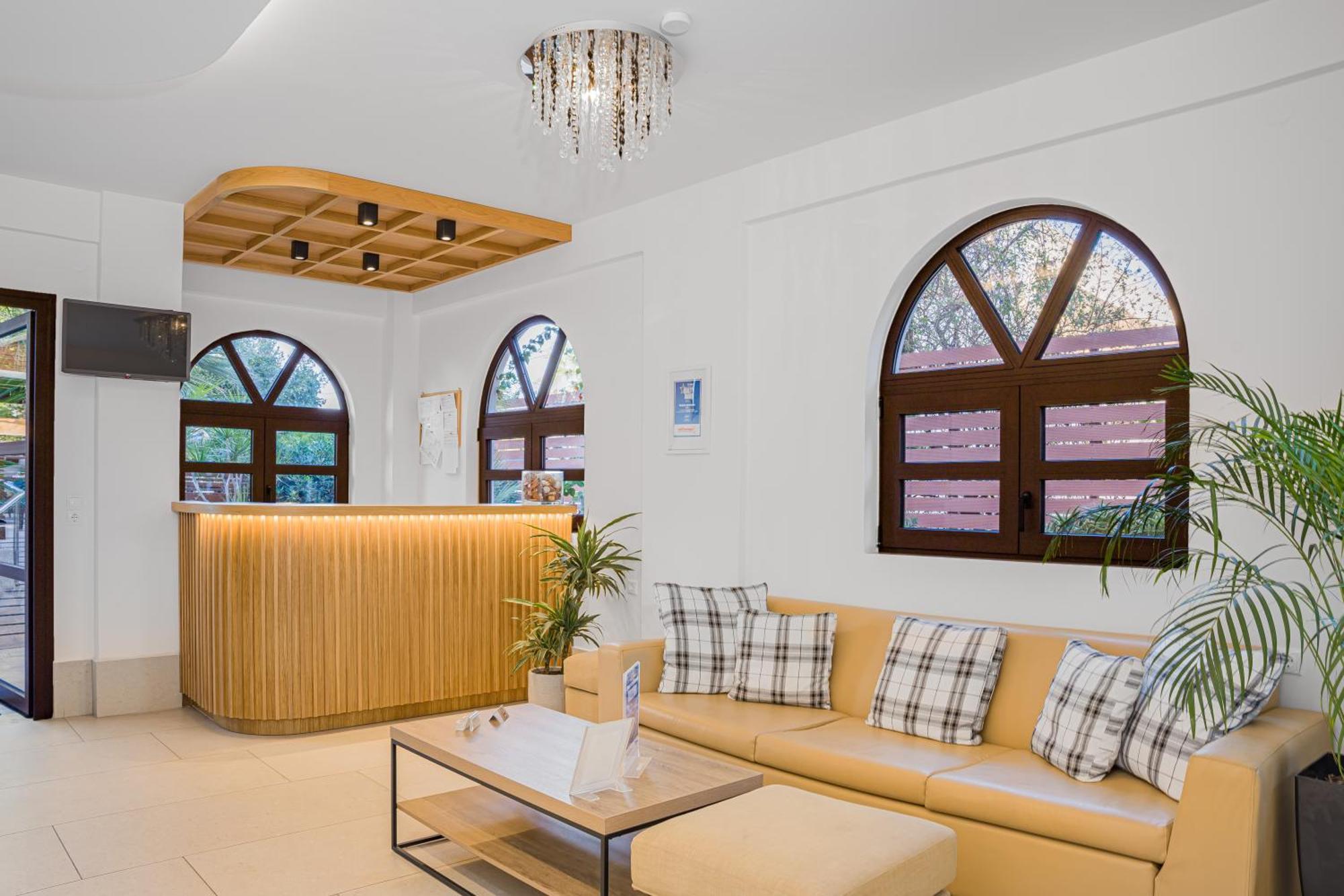 Paradise Hotel-Apartments Сталіда Екстер'єр фото