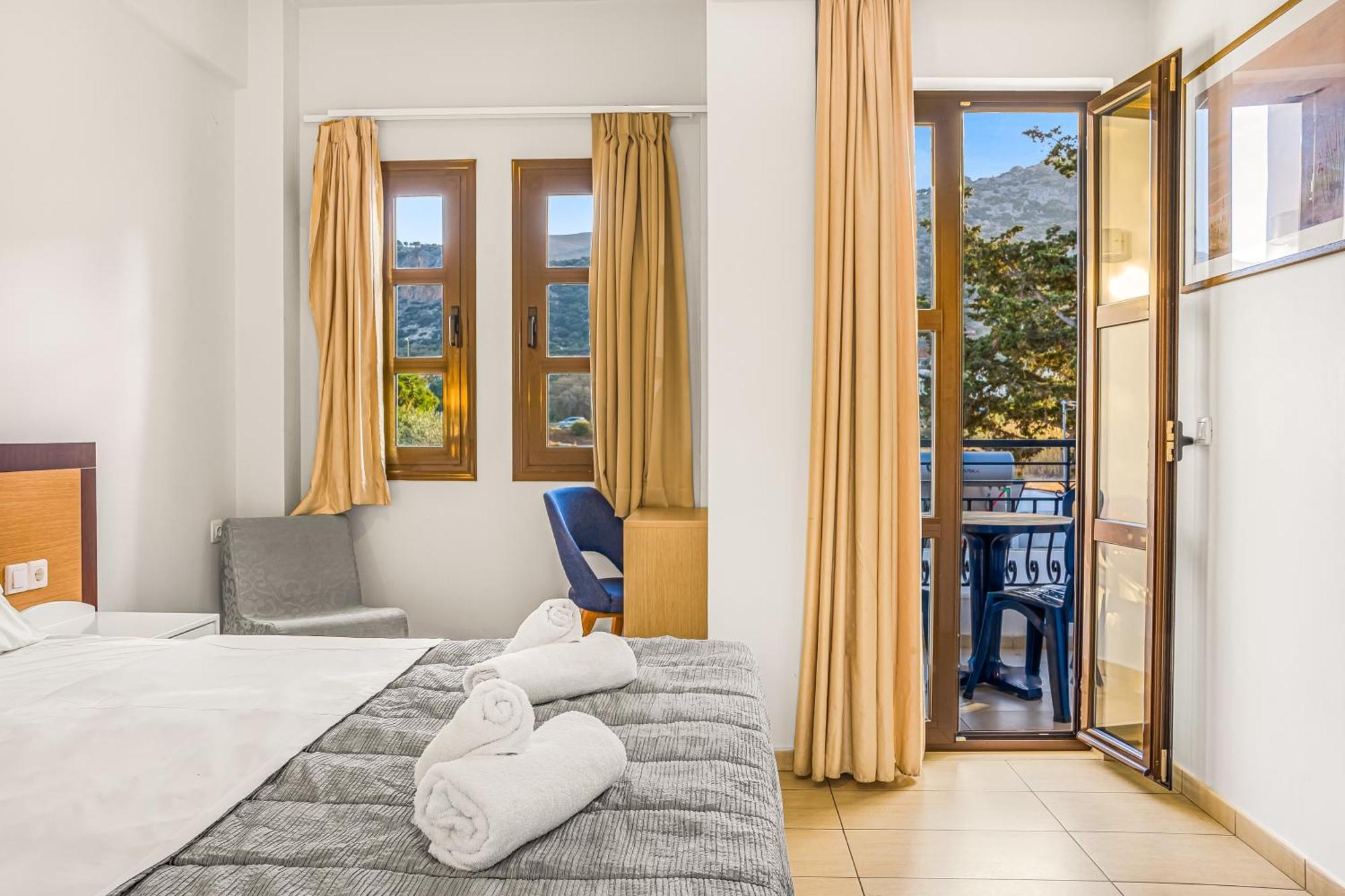 Paradise Hotel-Apartments Сталіда Екстер'єр фото