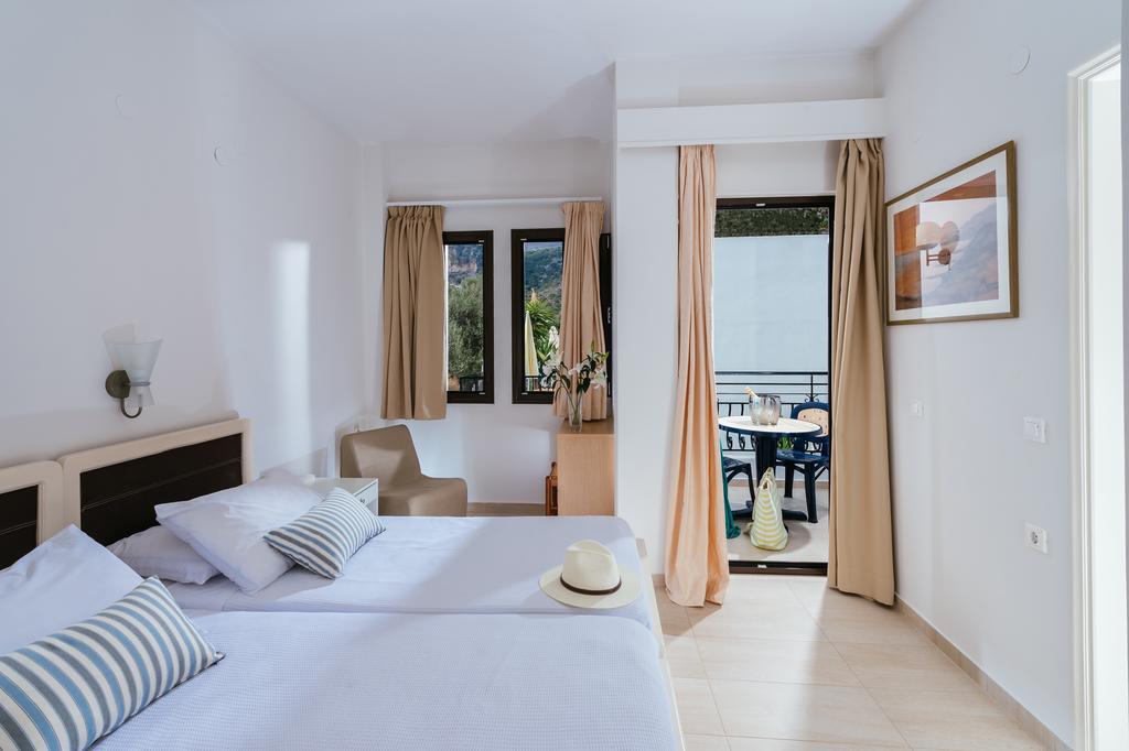 Paradise Hotel-Apartments Сталіда Екстер'єр фото